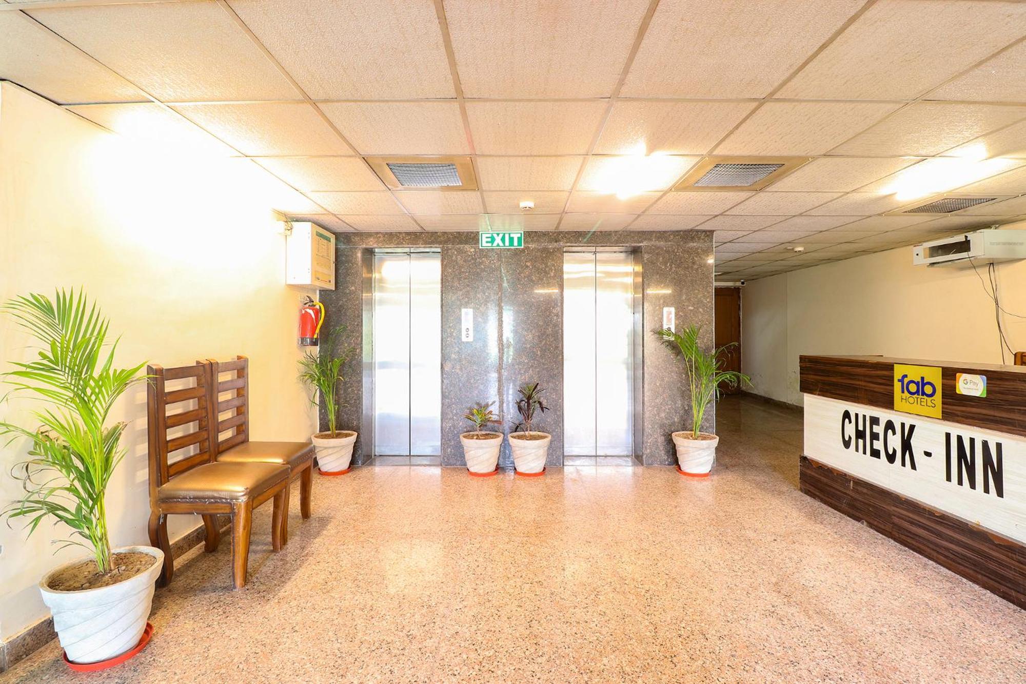 Fabhotel Avyay Dehradun Dış mekan fotoğraf