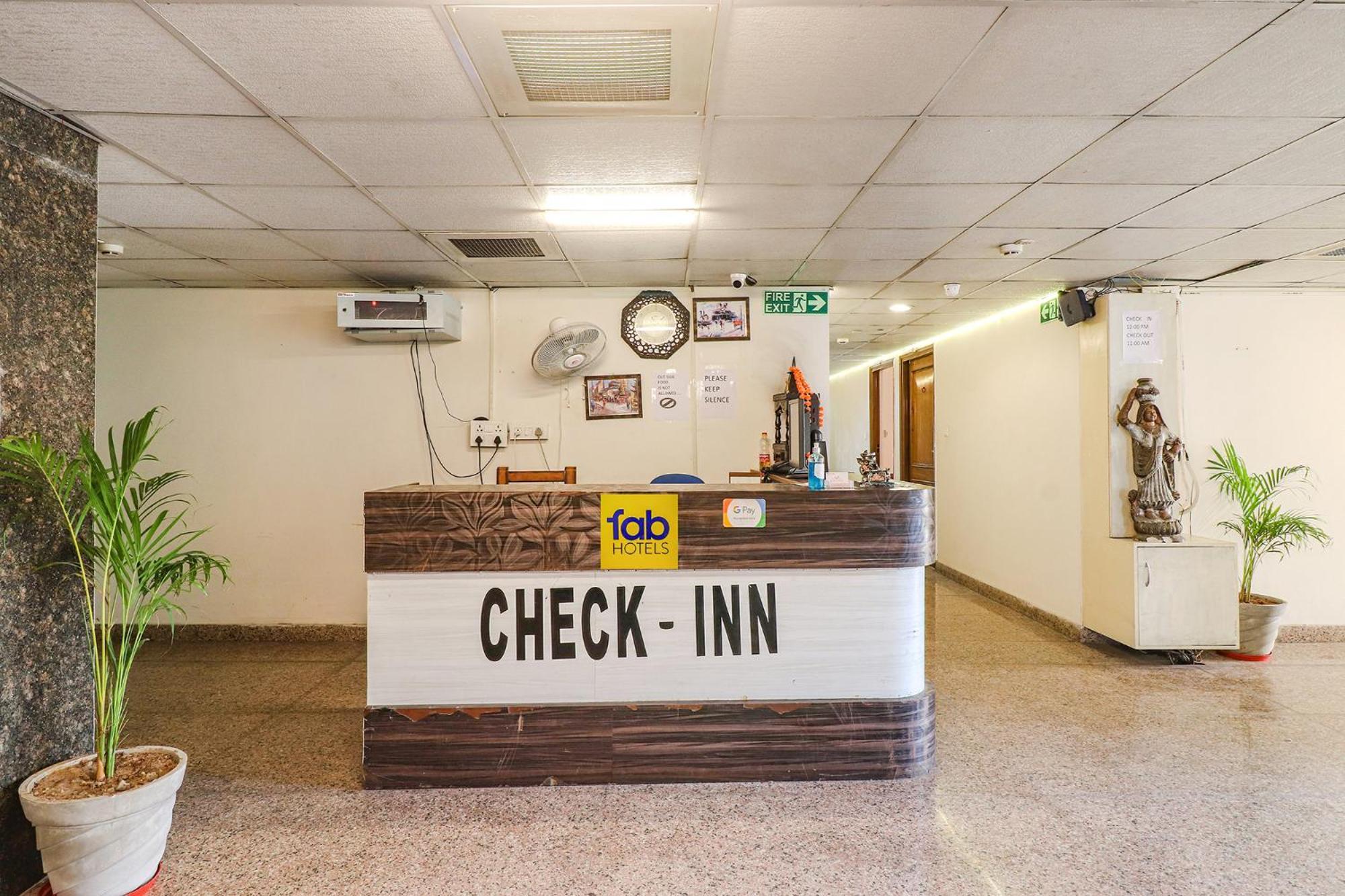 Fabhotel Avyay Dehradun Dış mekan fotoğraf